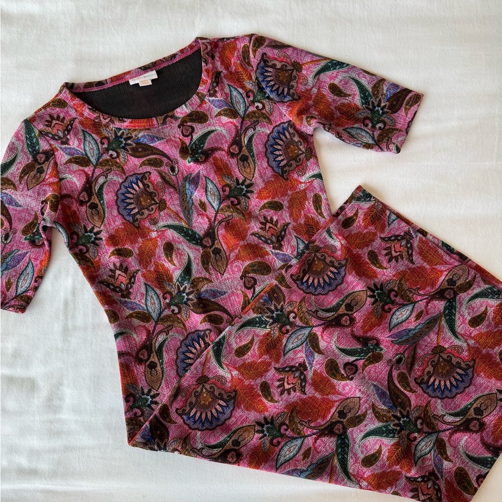 LuLaRoe Paisley Midi Dress | Size: XXS | Elbow length Sleeve